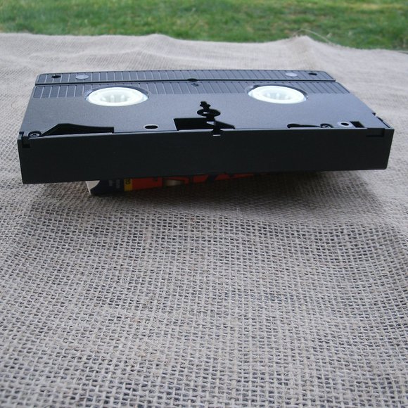 Tenchi Universe Collection 1 VHS anime English dub - Picture 15 of 16